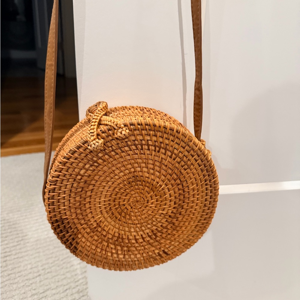Round Woven Tan Crossbody Bag